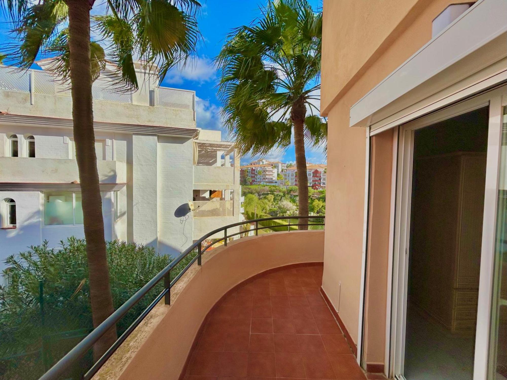 Modern And Stylish Apartment Seeview And Golfview Malaga Exterior photo