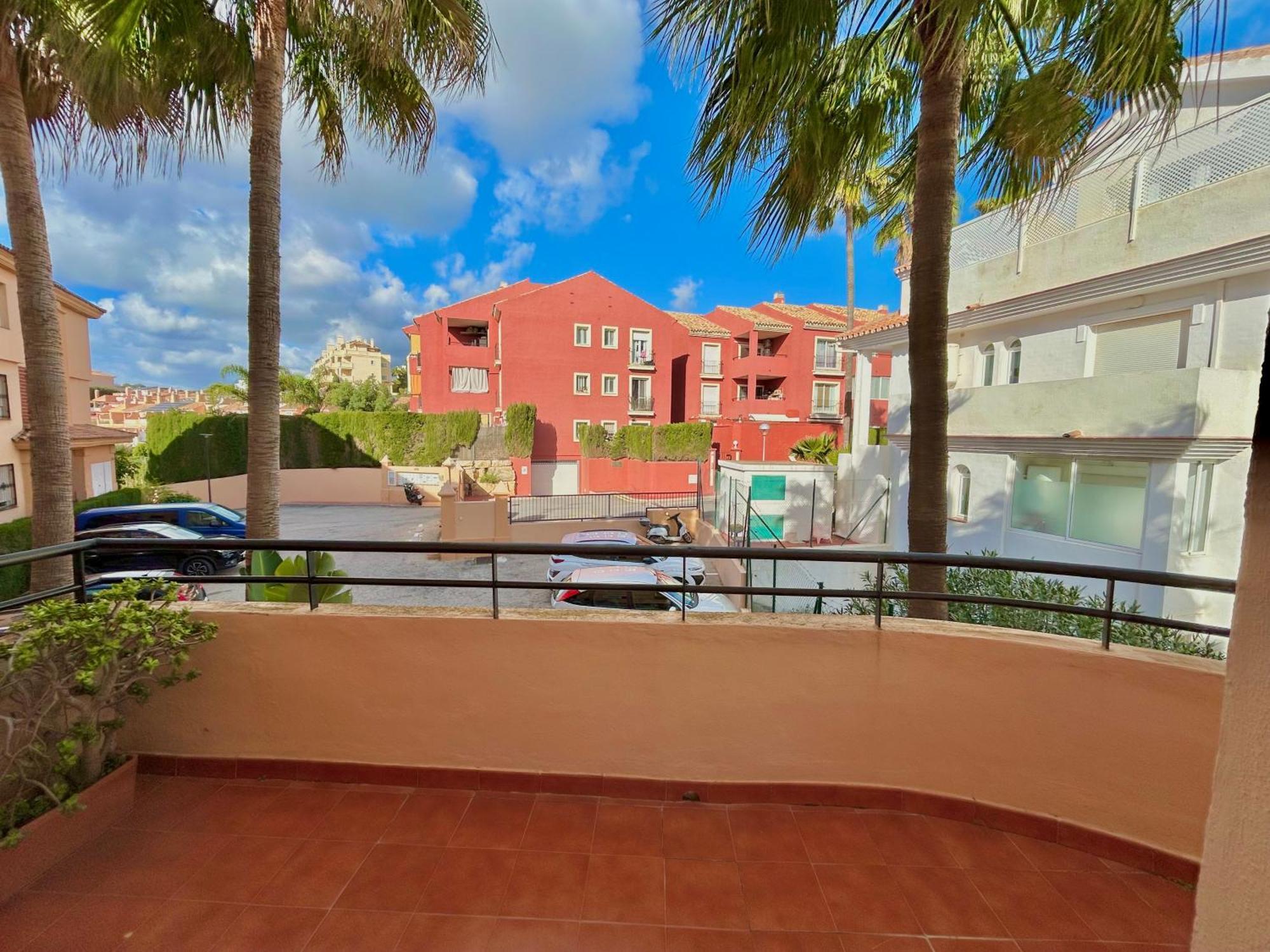 Modern And Stylish Apartment Seeview And Golfview Malaga Exterior photo